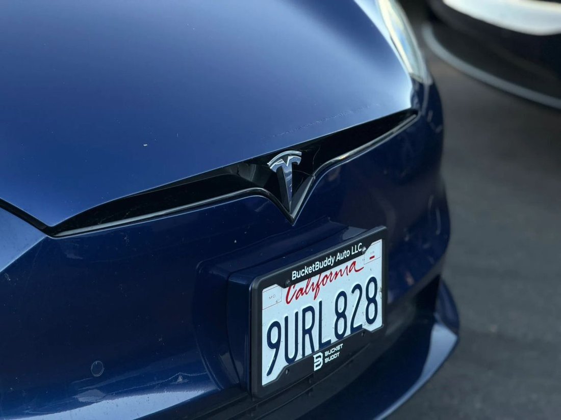Sedan in Sacramento, CA, United States 4 - 18553563
