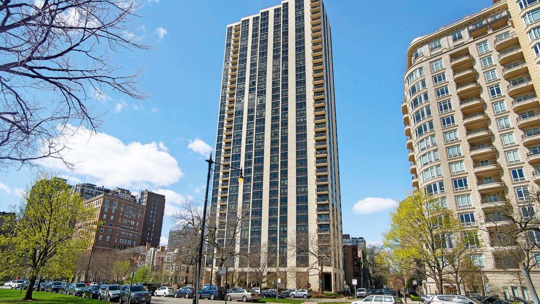 Condo in Chicago, Illinois, United States 1 - 18552699