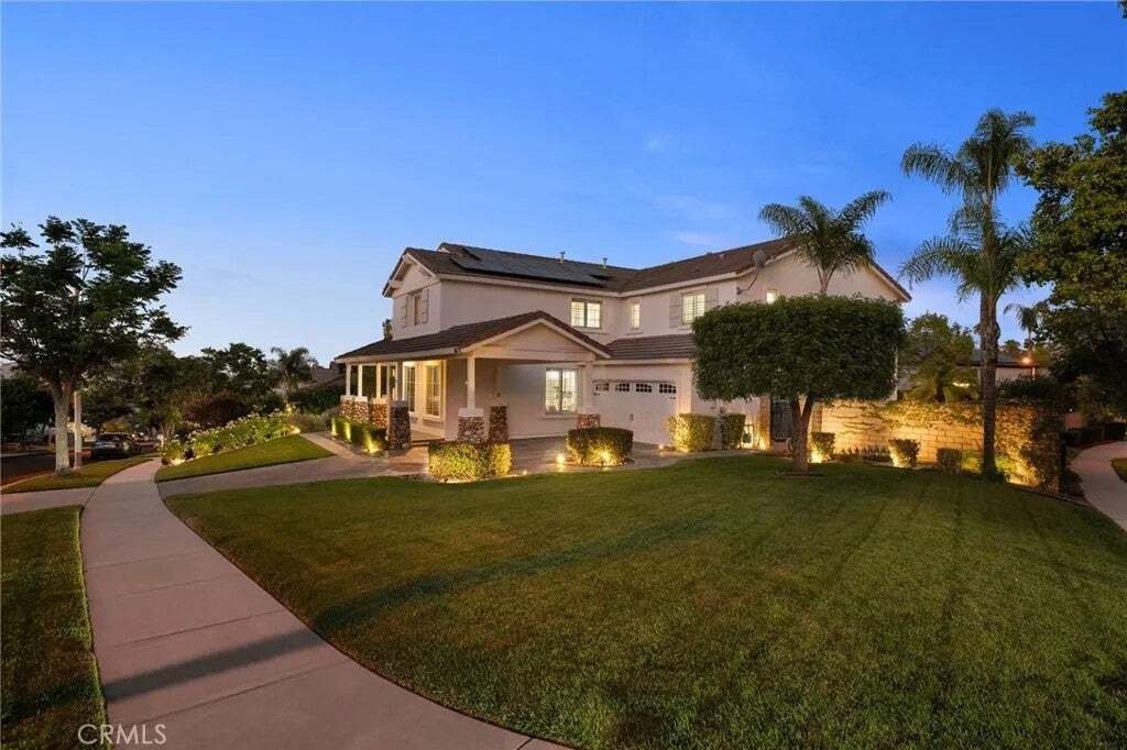 House in Corona, California, United States 5 - 18552523
