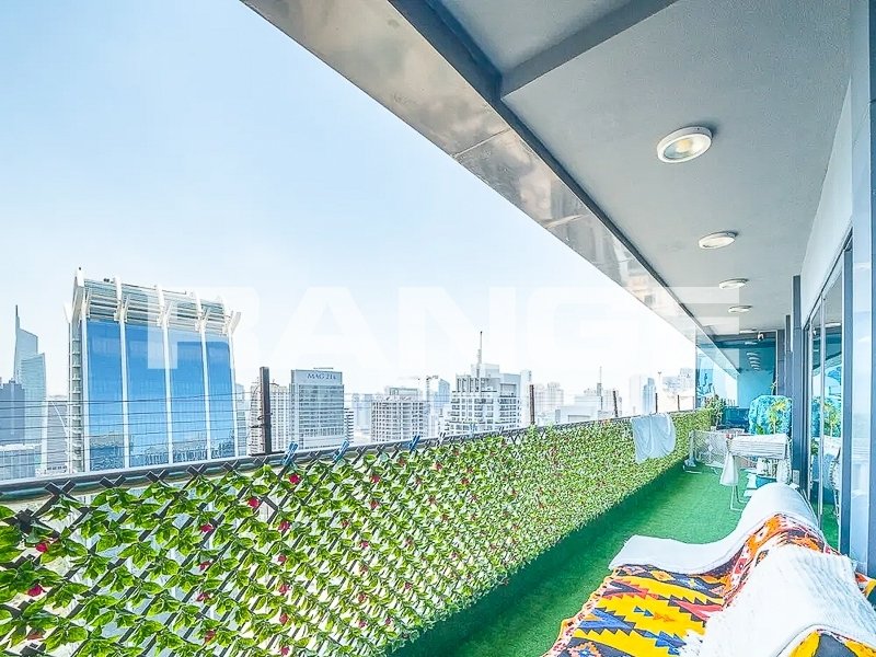 Apartment in JLT / Jumeirah Lakes Towers, Dubai, United Arab Emirates 2 - 18549546