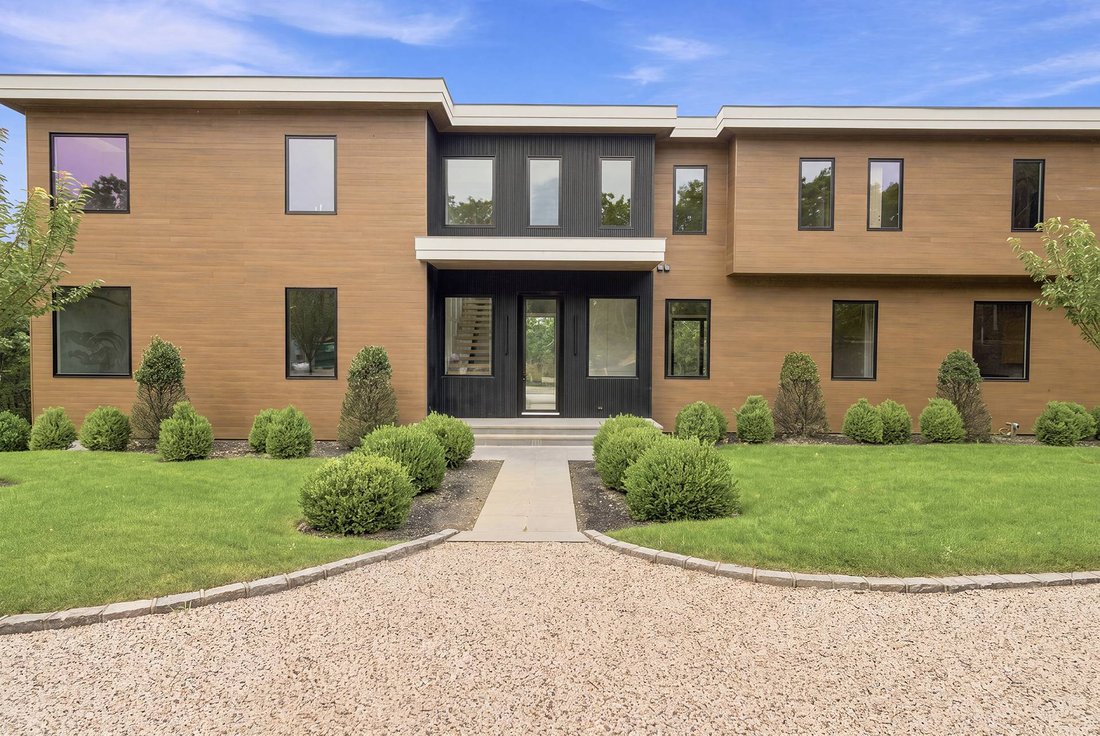 House in Southampton, New York, United States 1 - 16746956