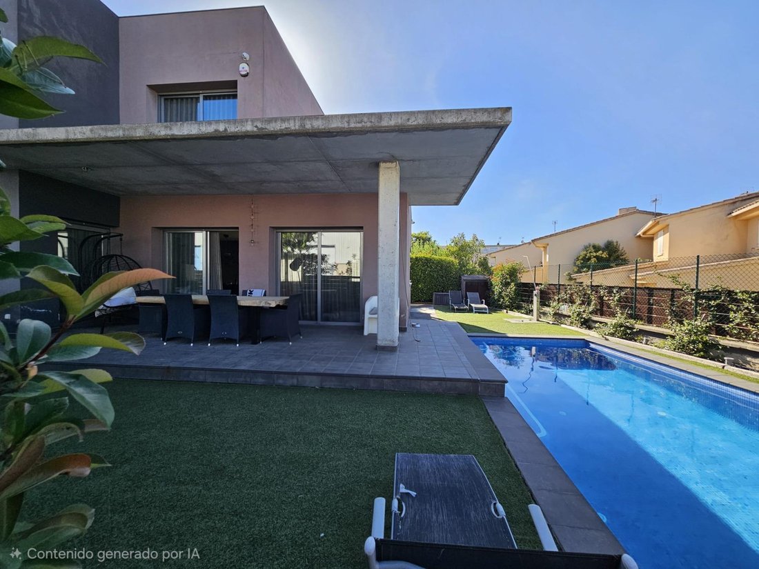 House in Girona, Catalonia, Spain 3 - 18552978
