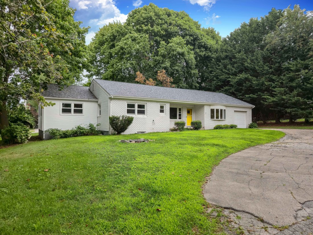 House in Middletown, Rhode Island, United States 1 - 18319438