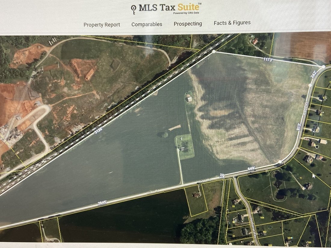 Farm Ranch in Clarksville, Tennessee, United States 1 - 18552272