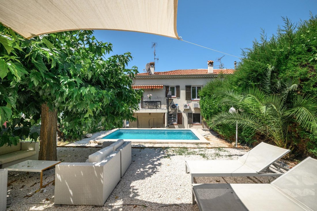 House in Cros de Cagnes-Les Vespins, Cagnes-sur-Mer, France 1 - 18549578
