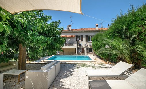 Casa a Cros de Cagnes-Les Vespins, Cagnes-sur-Mer, Francia 1