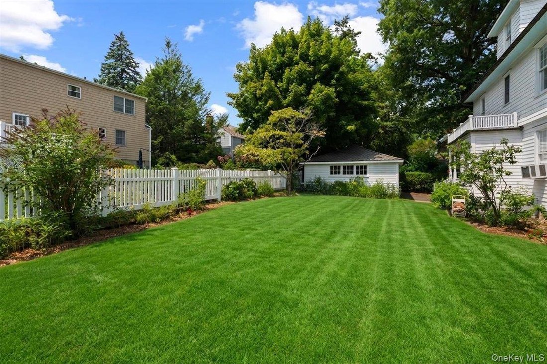 House in White Plains, New York, United States 4 - 18545138