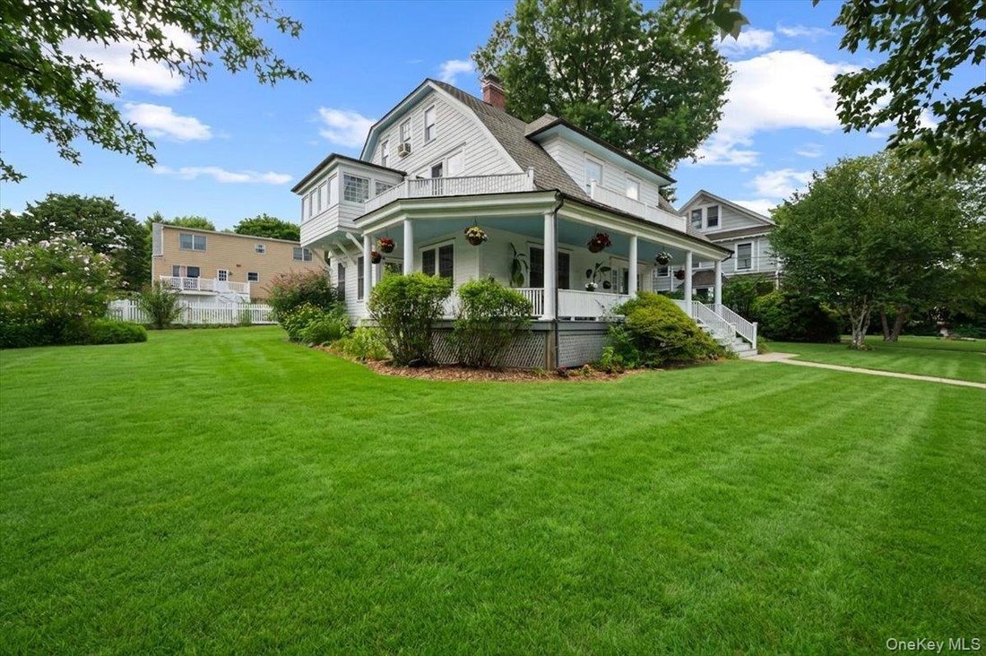 House in White Plains, New York, United States 3 - 18545138