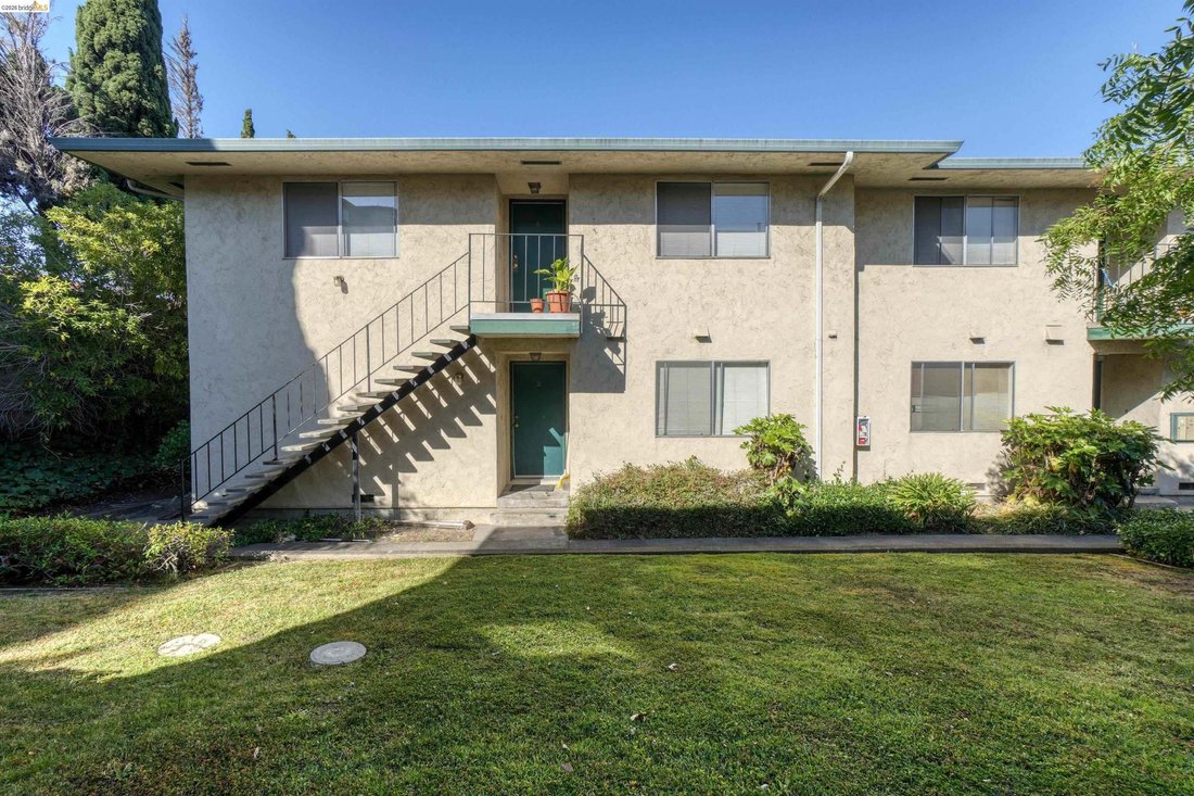 San Leandro, California, United States 3 - 18551655