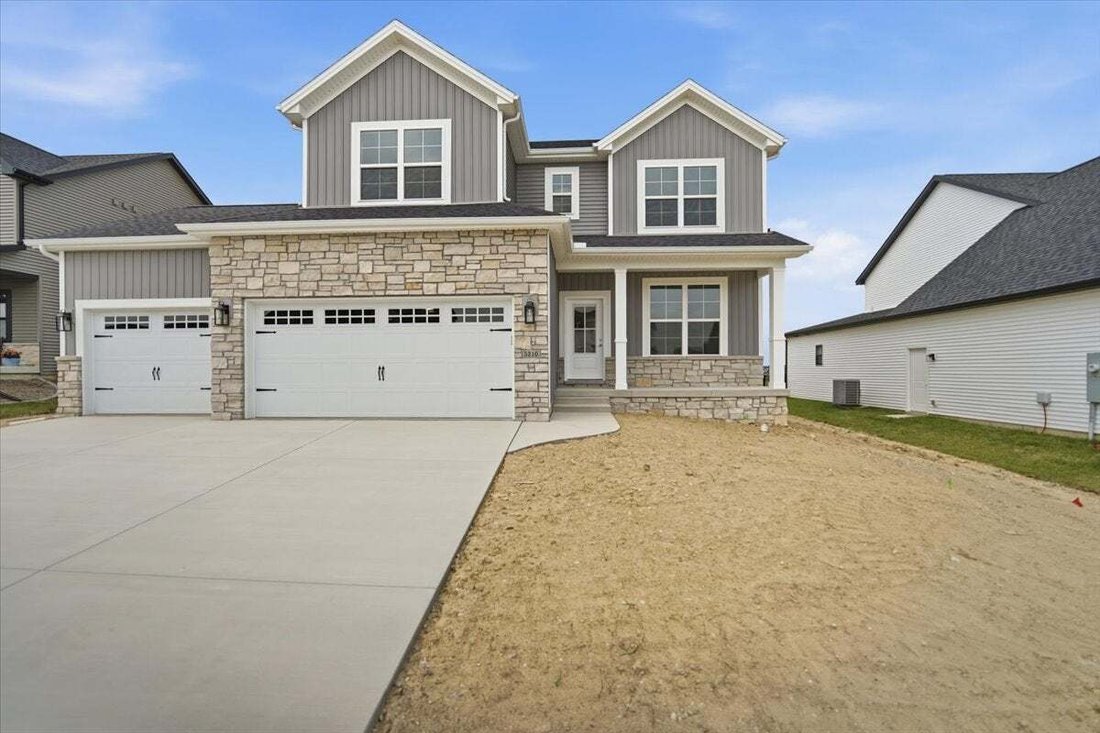 House in Bloomington, Illinois, United States 2 - 18548734