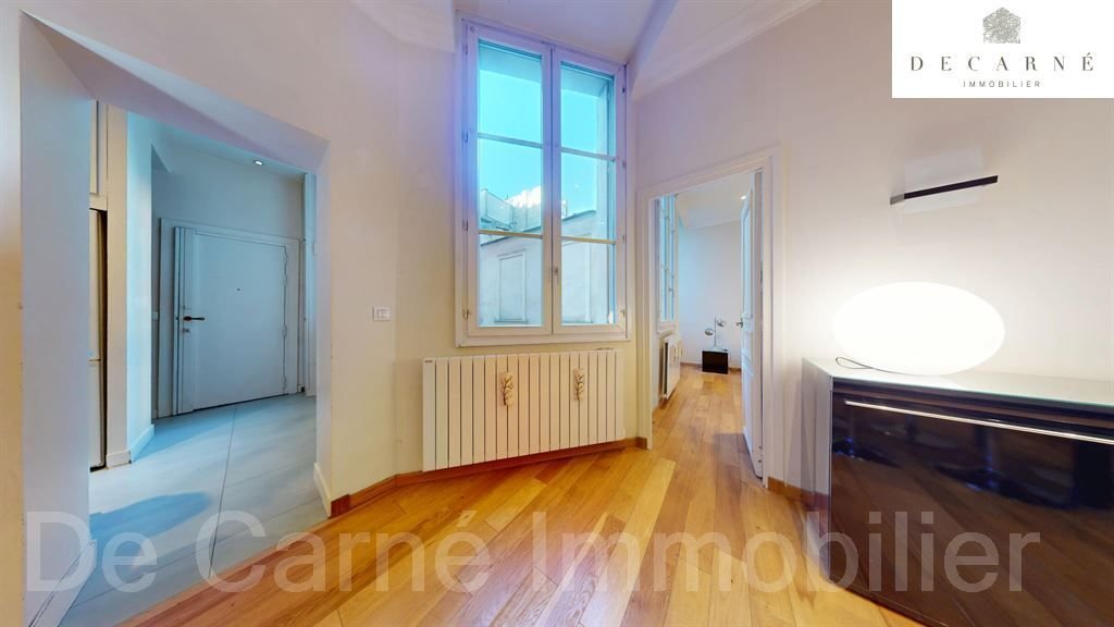 Apartment in Palais Royal, Paris 1er Arrondissement, Paris 3 - 18548495