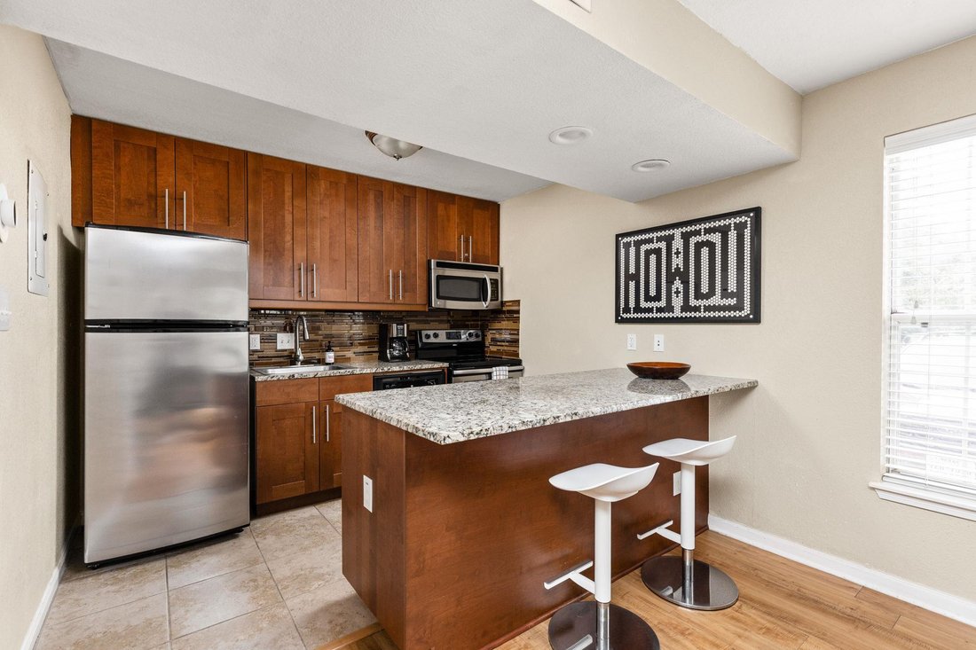 Austin, Texas, United States 4 - 18551692