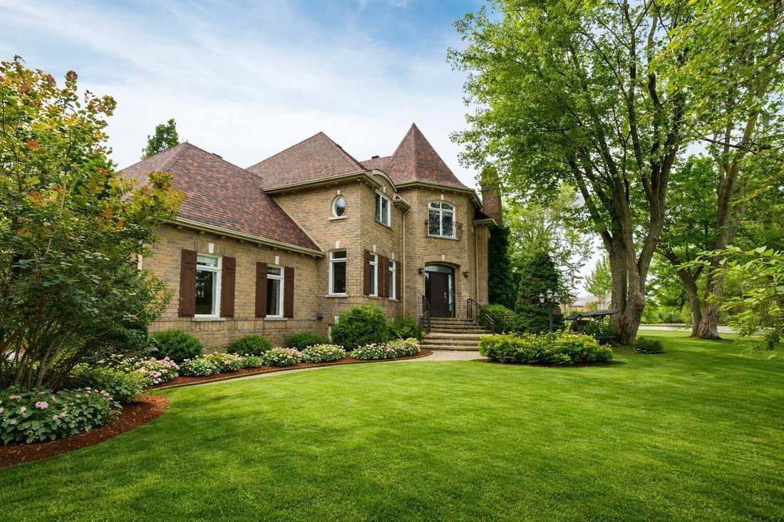 House in Laval, Quebec, Canada 4 - 18549102