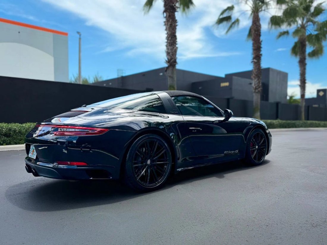 Coupe in Doral, FL, United States 5 - 18553691