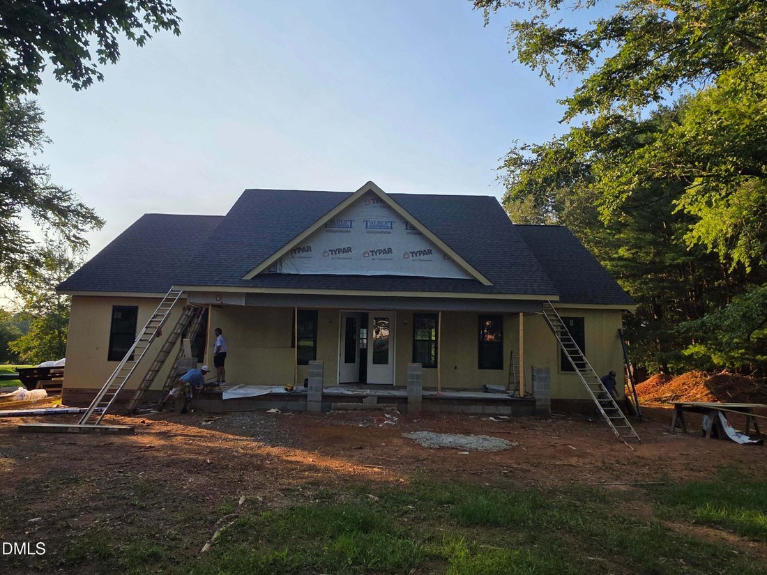 House in Haw River, North Carolina, United States 3 - 18204484