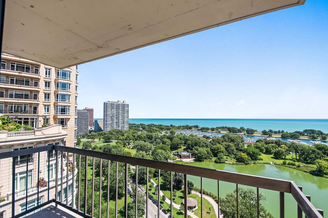 Condo in Chicago, Illinois, United States 5 - 18552699