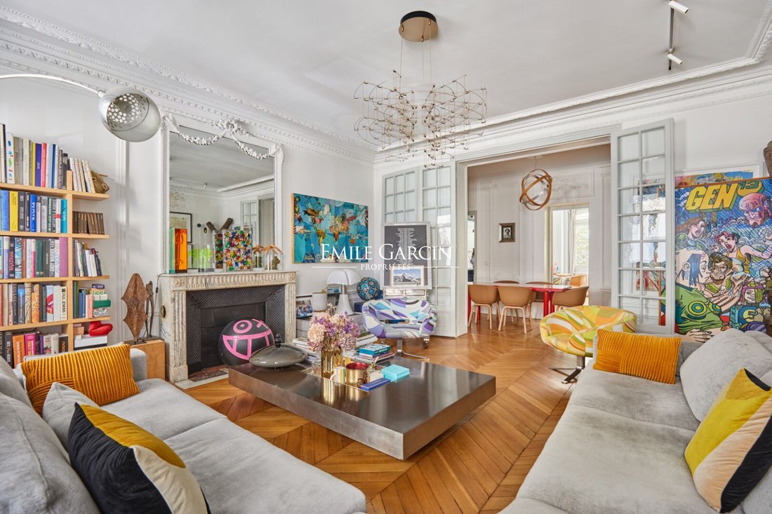 Apartment in Invalides, Paris 7e Arrondissement, Paris 2 - 18553517