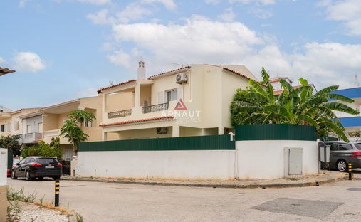House in Portimao, Algarve, Portugal 1