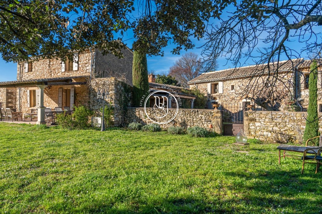 Villa in Uzès, Occitania, France 1 - 18549675