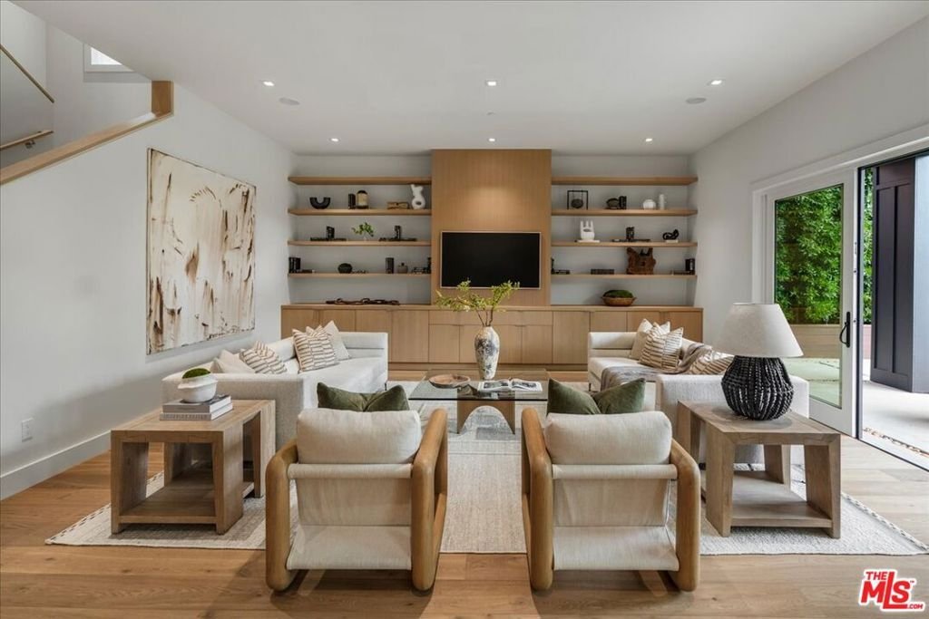 House in Los Angeles, California, United States 5 - 18551030