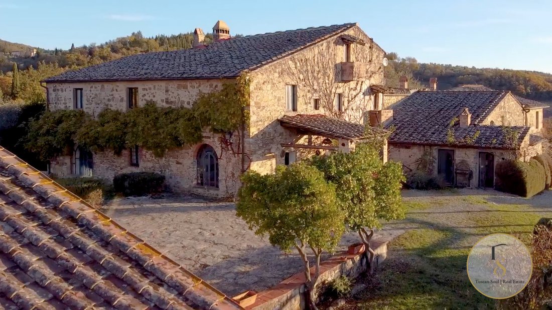 Country House in Siena, Tuscany, Italy 3 - 18549607