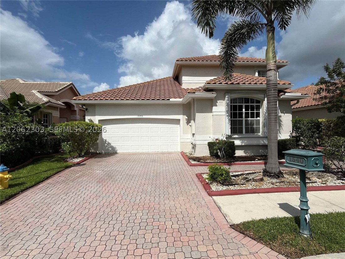 House in Miramar, Florida, United States 1 - 18551901