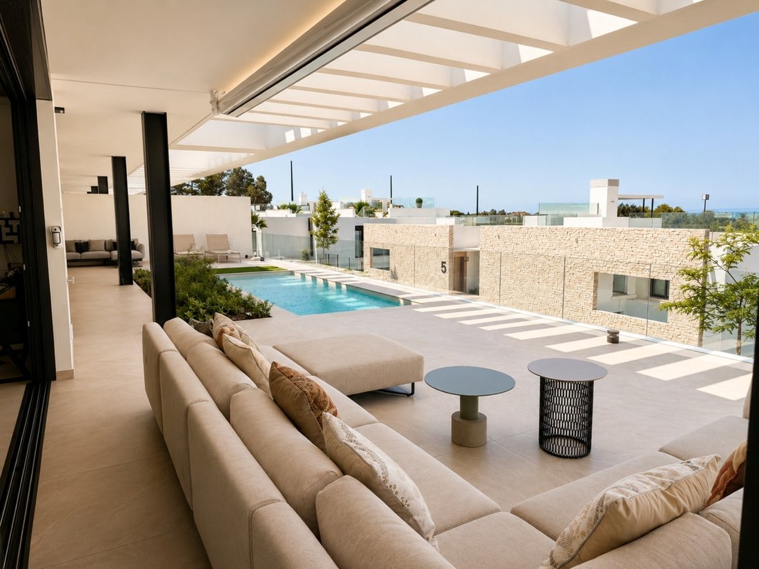 Apartment in Marbella, Andalusia, Spain 2 - 18553247