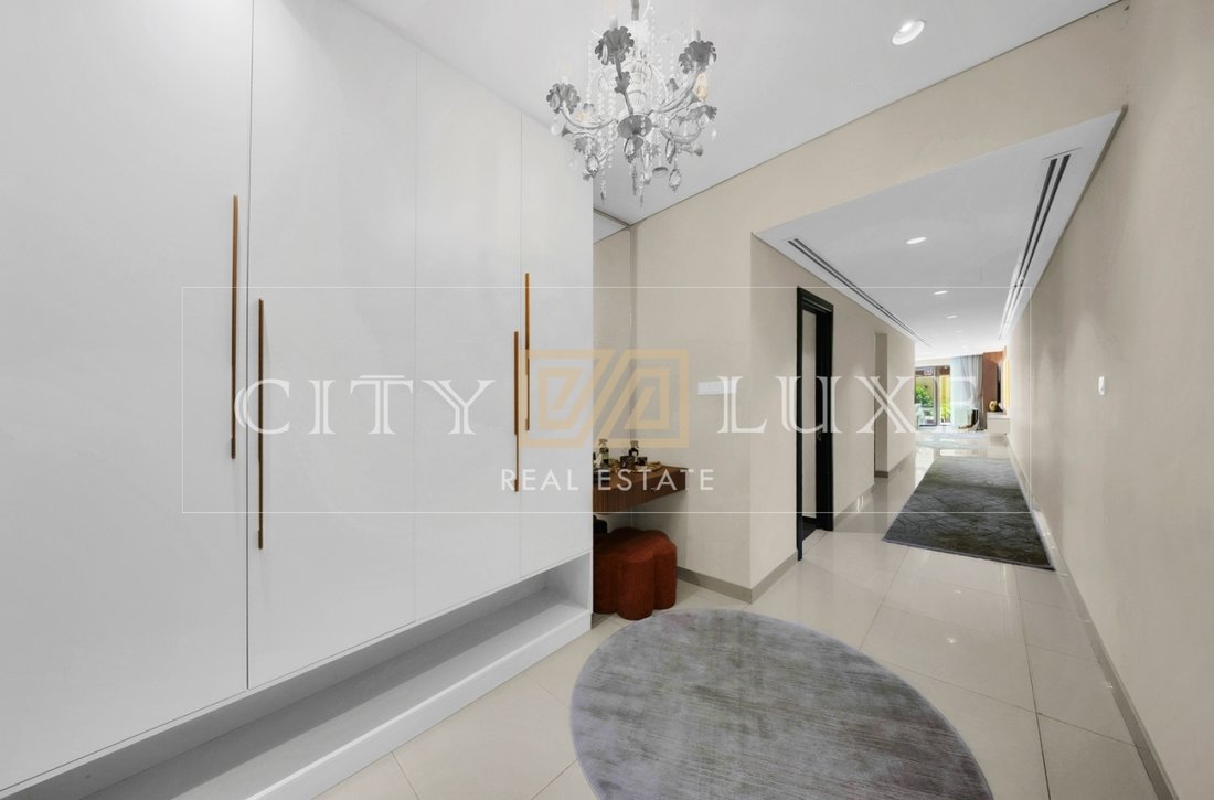 Townhouse in Dubai, Andorra 2 - 18549590