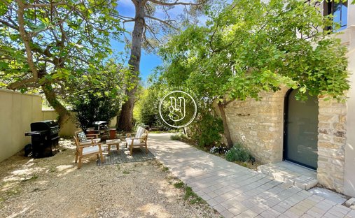 Villa in Uzès, Occitania, France 1