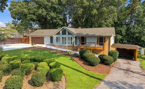 House in Lilburn, Georgia, United States 1