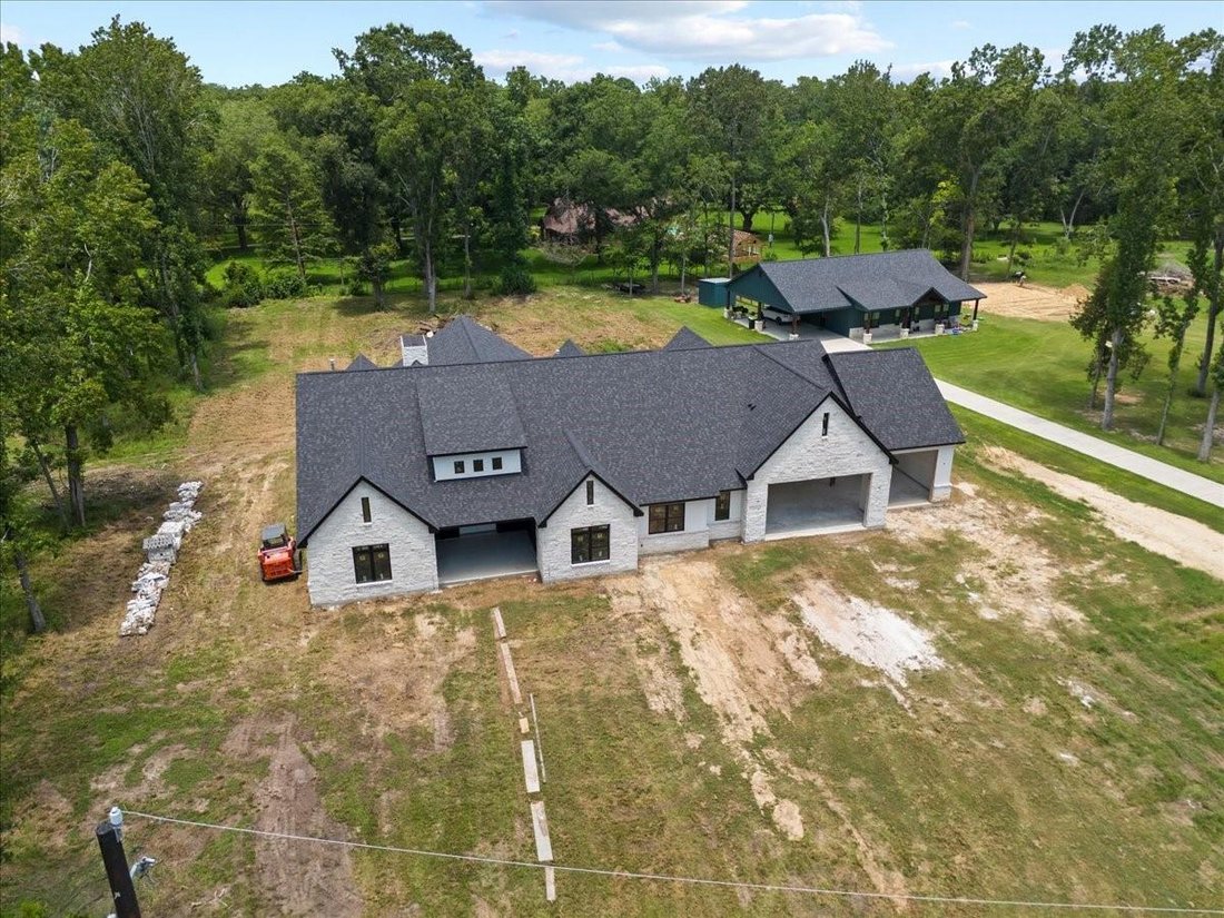 House in Baytown, Texas, United States 5 - 18548691