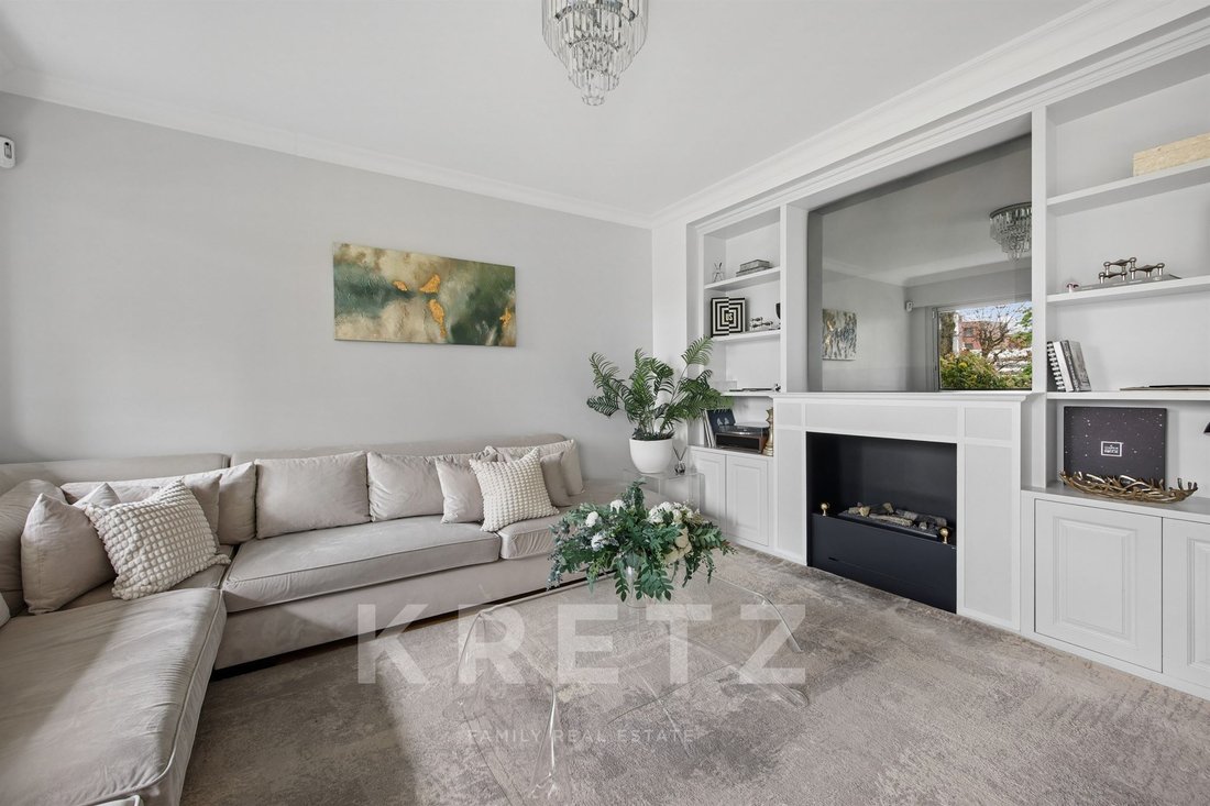 Apartment in Petit Garches, Garches, France 5 - 18553515