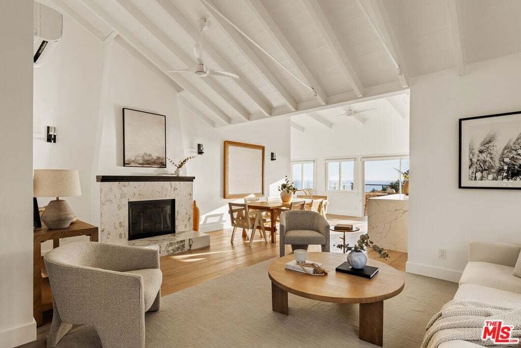 House in Los Angeles, California, United States 2 - 18551040