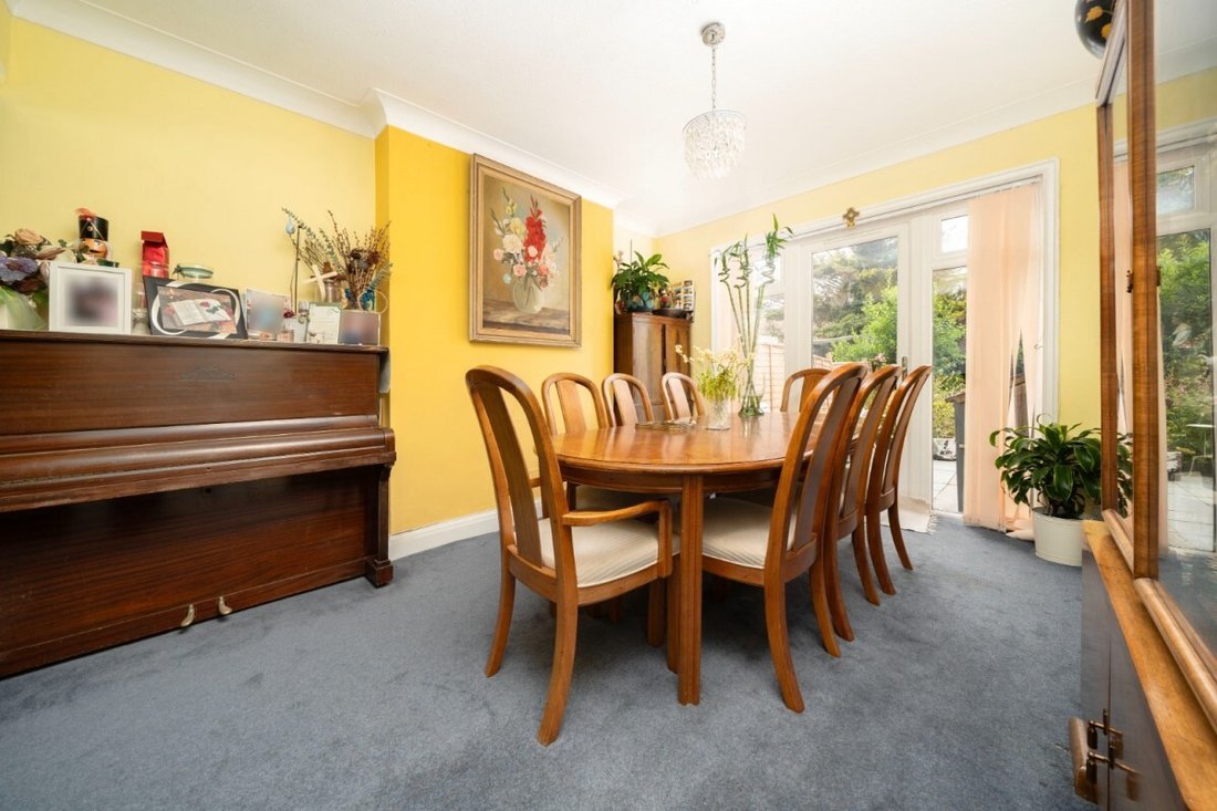 House in Cricklewood, Brent, England 5 - 18551009