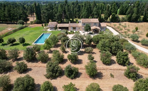 Villa in Eygalières, Provence-Alpes-Côte d'Azur, France 1