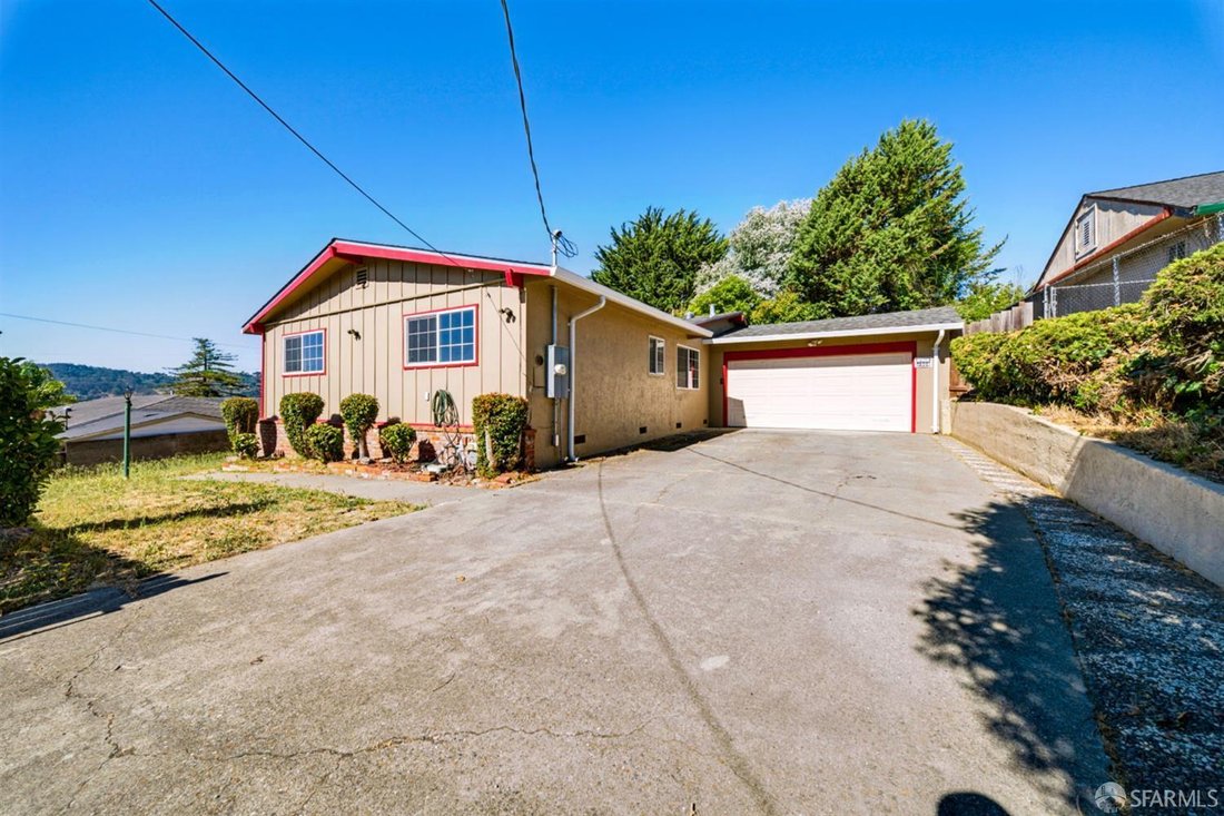 House in El Sobrante, California, United States 1 - 18552972