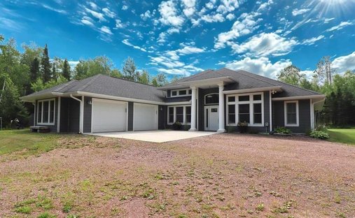 House in Ashland, Wisconsin, United States 1
