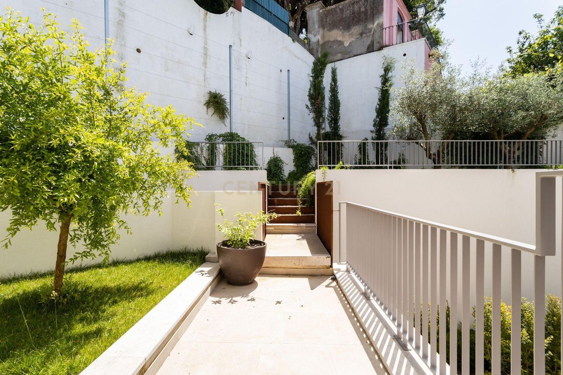 Apartment in Santa Clara, Lisbon, Portugal 1 - 18038533