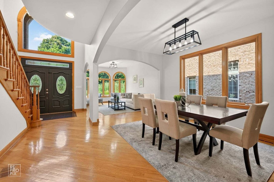 House in Addison, Illinois, United States 1 - 18552638