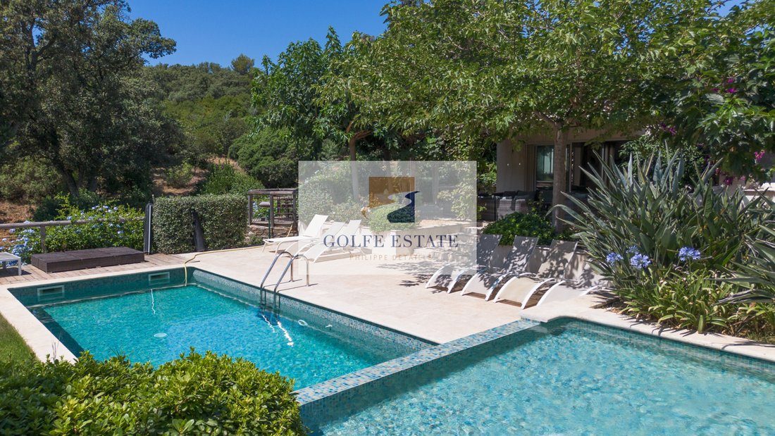 Villa in La Croix-Valmer, Provence-Alpes-Côte d'Azur, France 2 - 18548441