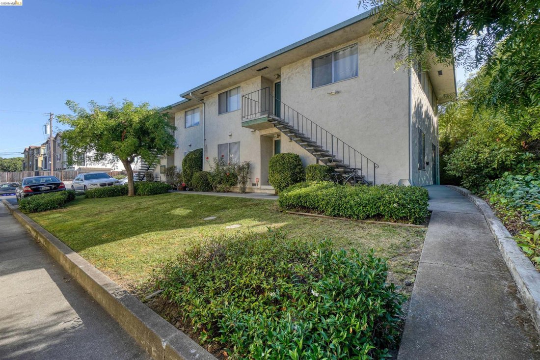 San Leandro, California, United States 2 - 18551655