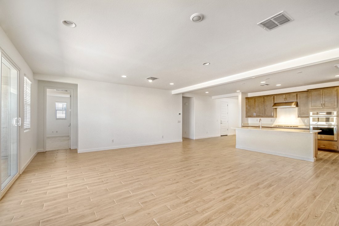 House in Surprise, Arizona, United States 4 - 17948504
