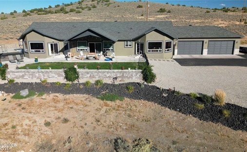 House in Gardnerville, Nevada, United States 1
