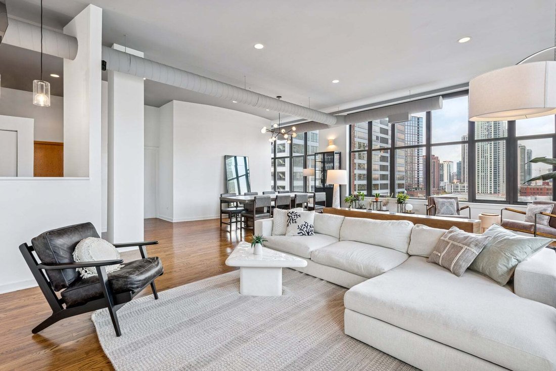 Condo in Chicago, Illinois, United States 5 - 18552685