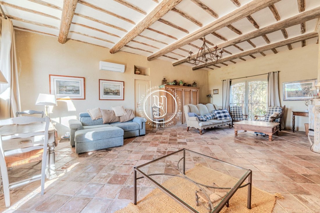 Villa in Uzès, Occitania, France 4 - 18549675