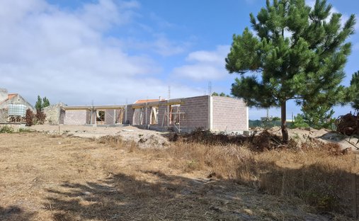 Haus in Santo Onofre e Serra do Bouro, Leiria, Portugal 1