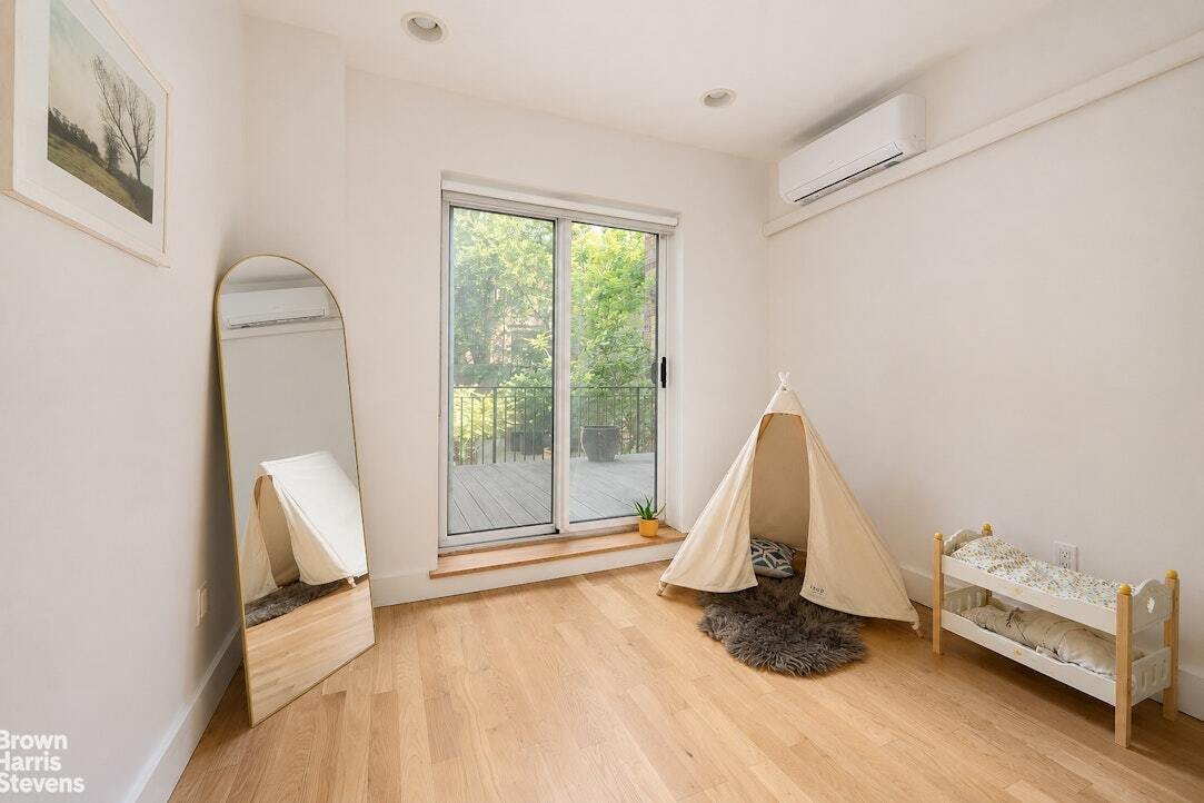 Condo in New York, New York, United States 4 - 18552388