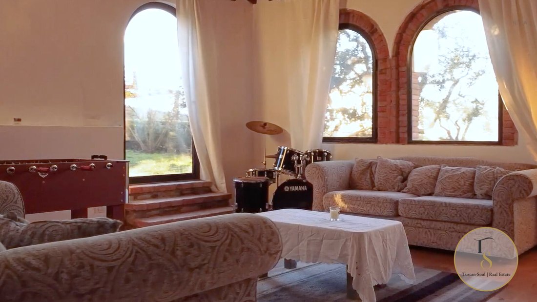 Country House in Siena, Tuscany, Italy 4 - 18549607