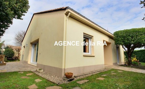 House in Le Clion-Bourg, Pornic, France 1