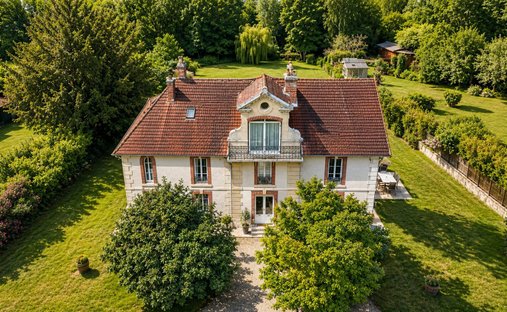Casa en Cambronne-lès-Clermont, Alta Francia, Francia 1